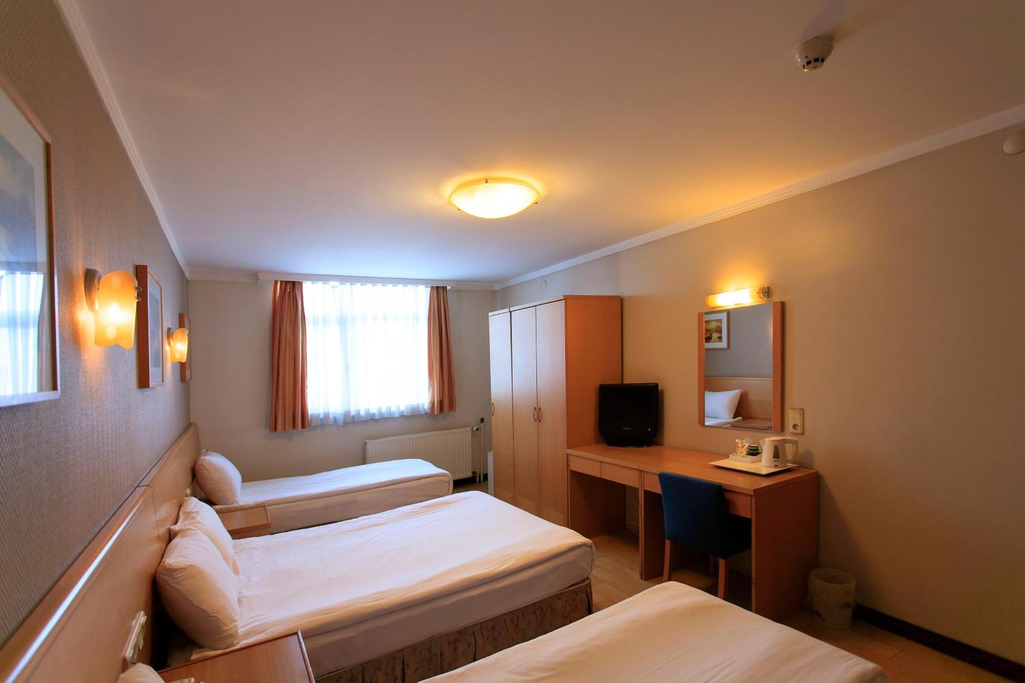 Hotel Inter Istanbulská provincie Exteriér fotografie